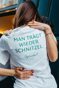 Schnitzel T-Shirt – small 0